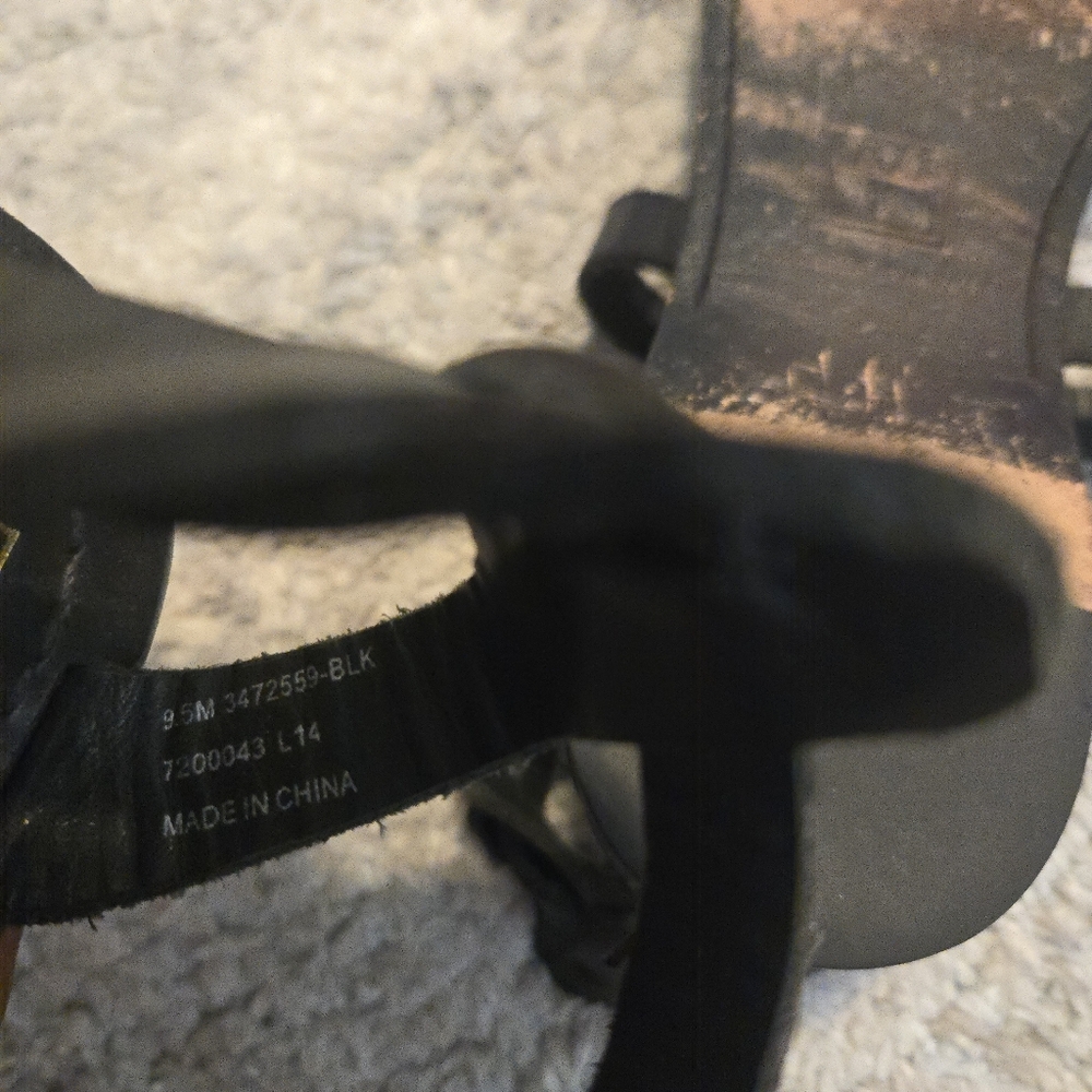 Frye Taylor Black Leather Ankle Strap Thong Sandals Gladiator Flats Size 9.5 - Picture 9 of 9